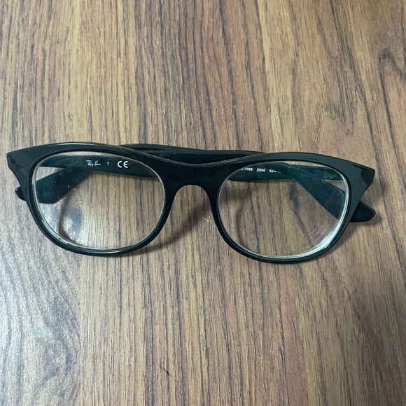 Ray Ban glasses- eyeglass frames with case and cloth - Picture 1 of 5